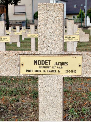 Tombe Lt Jacques Nodet 